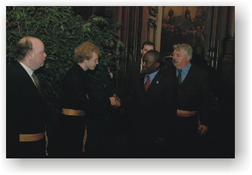 Handjesschudden (Bruno De Lille met president Kabila)