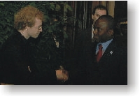 Handjesschudden (Bruno De Lille met president Kabila)